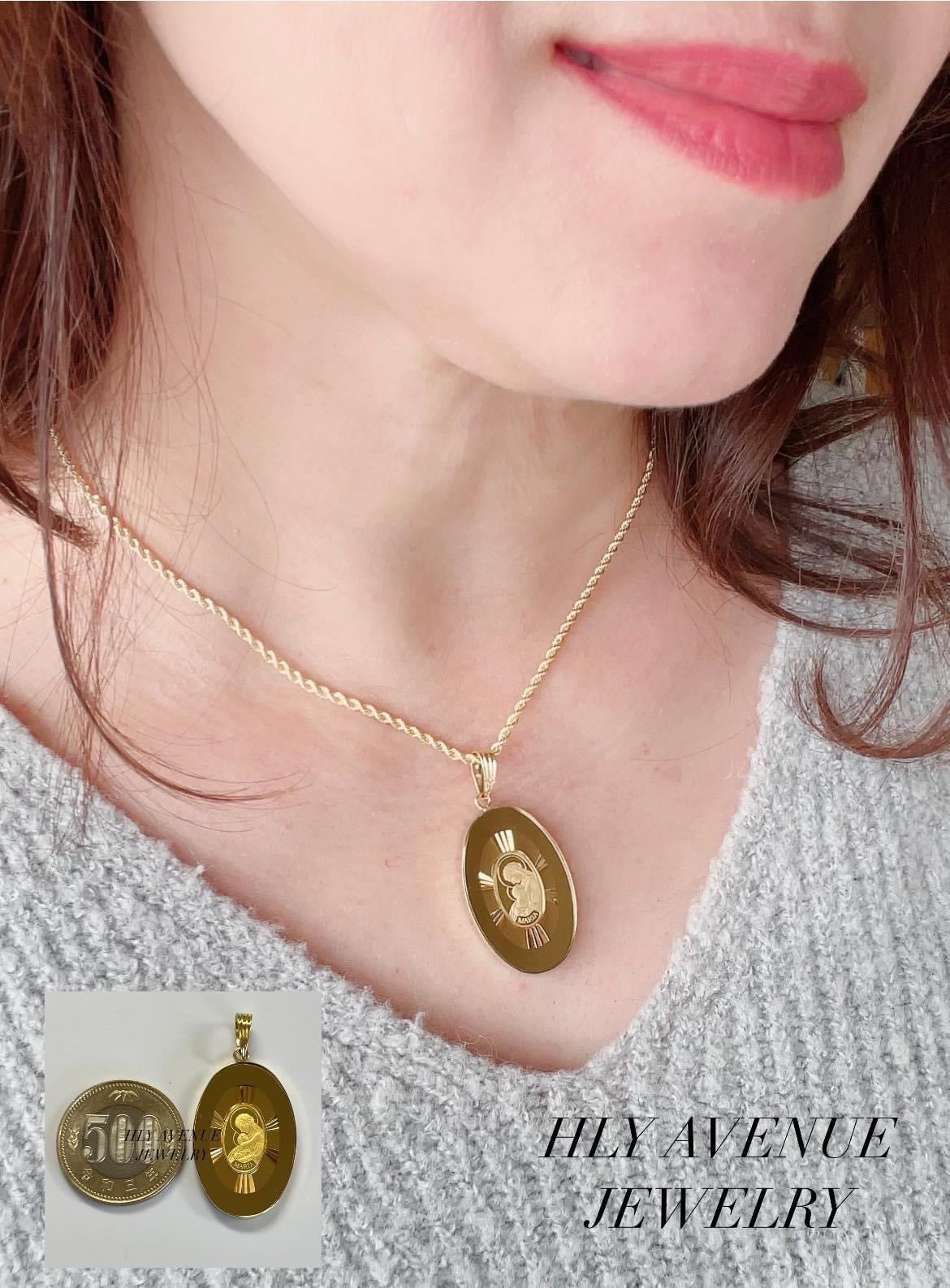 24k/18k W/ Glass Maria Pendant (Gold)