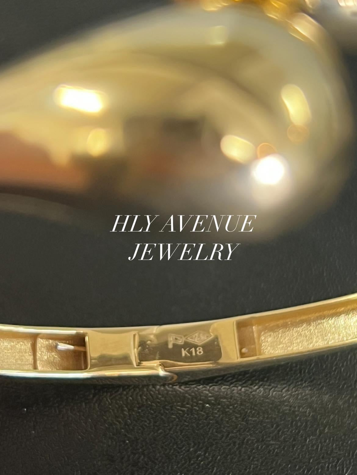 K18 Japan Gold Teardrop Bangle