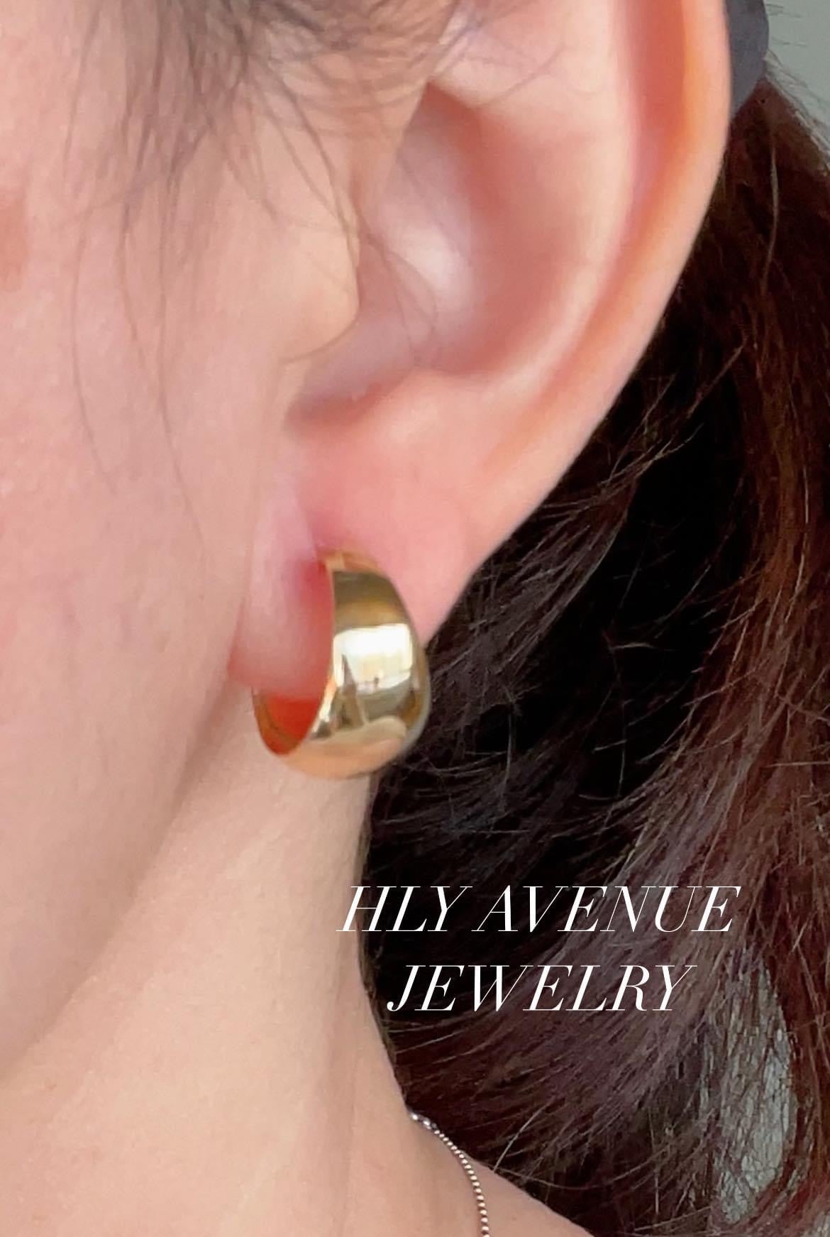 18k Japan gold Huggy Earrings 13mm X 10MM