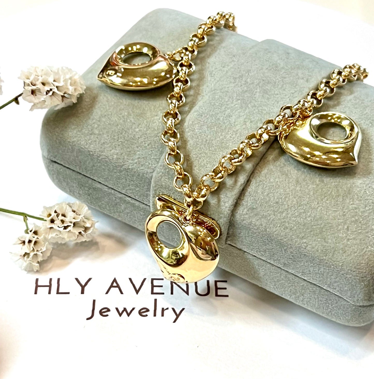 18k Japan Gold Big Monaca/ Roll Chain Bracelet