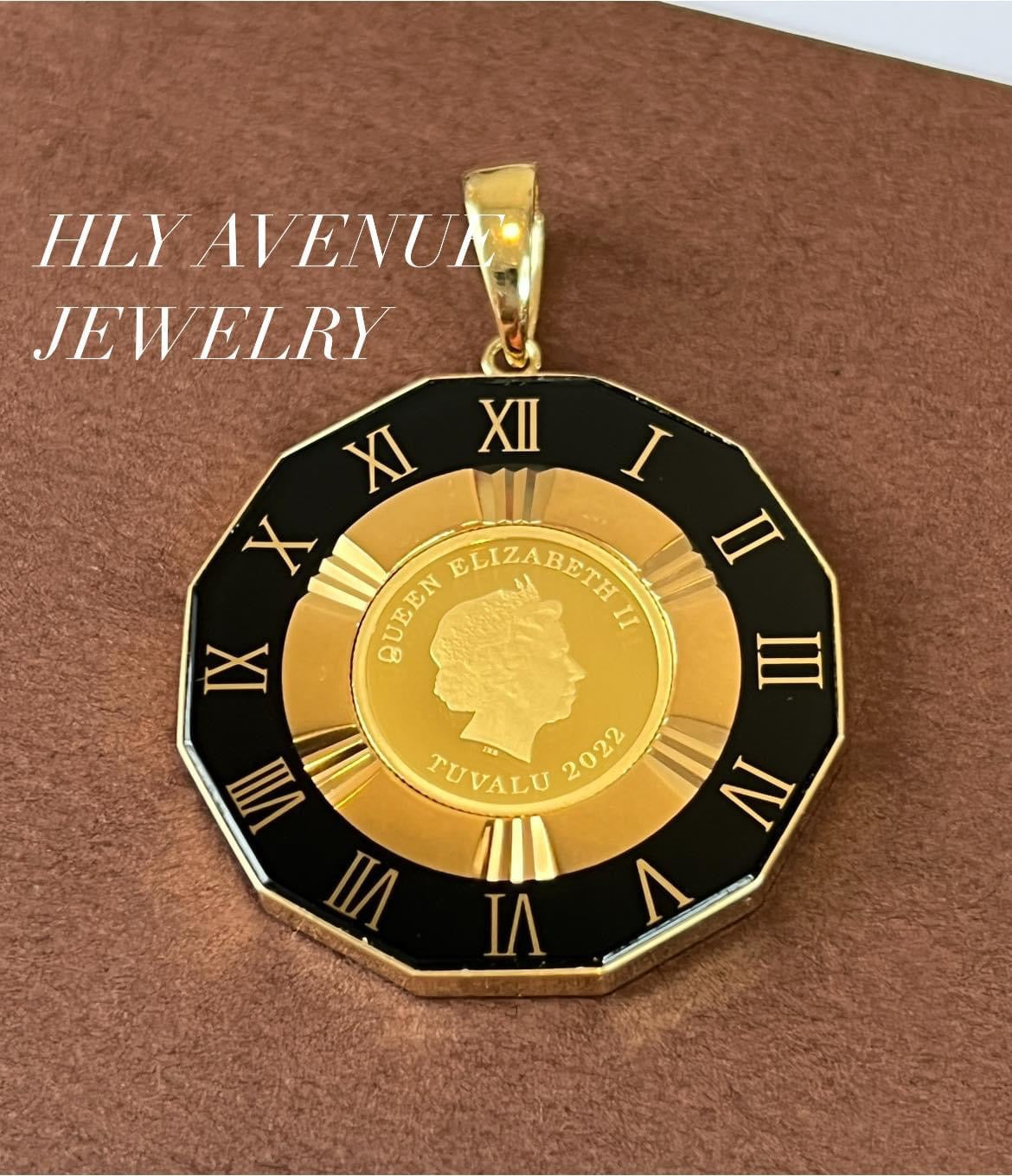 Horse/ Elizabeth 24k/18k Glass Pendant