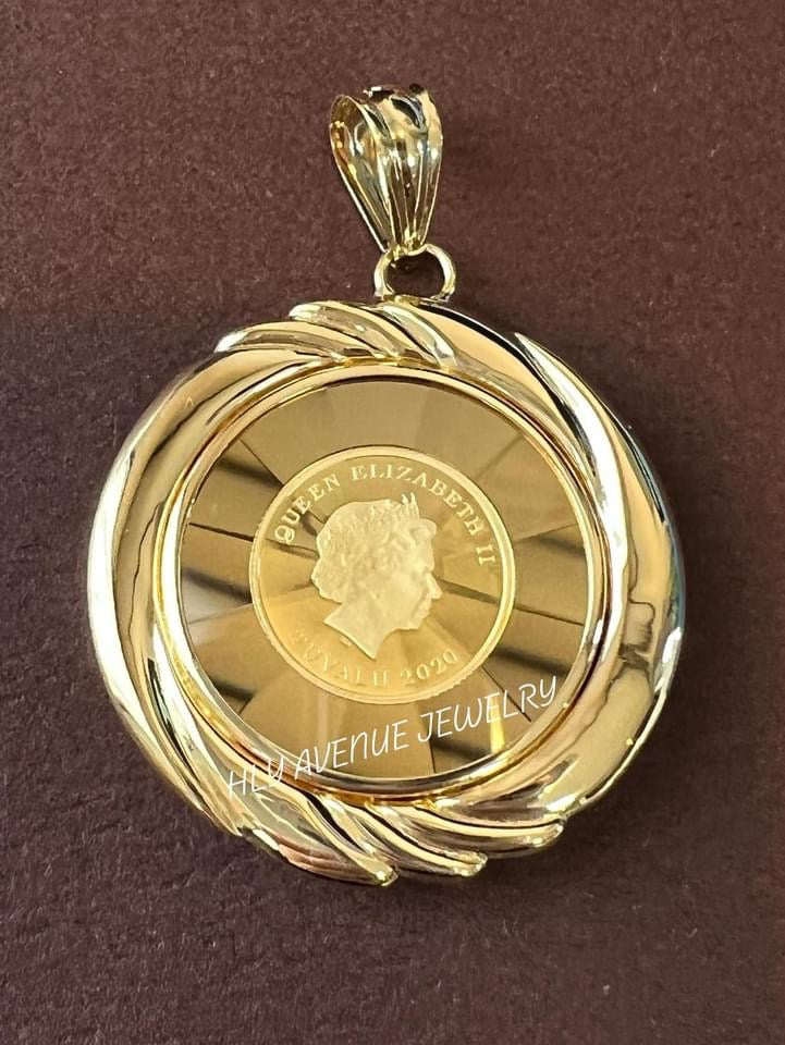 24k/18k Frame Japan Gold Reversible Medallion Pendant