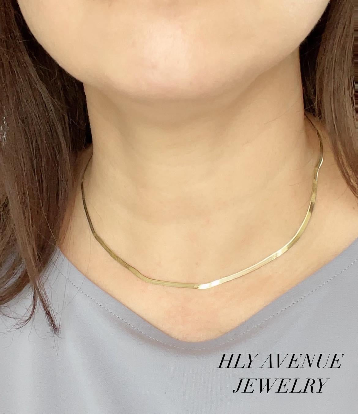 18k Onyx Pendant Flat Chain Necklace