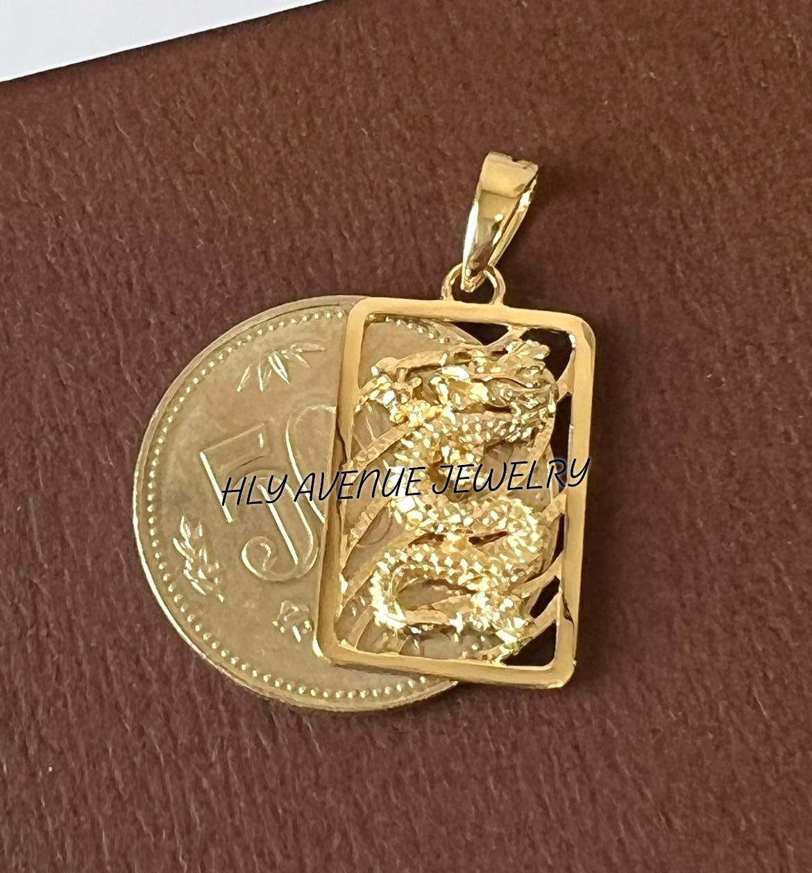 18k Dragon Pendant
