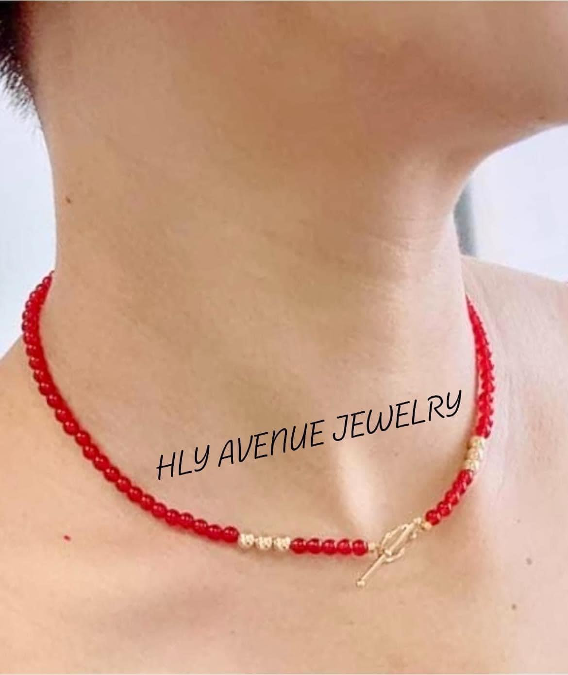 18k Toggle Lock Red Agate Necklace