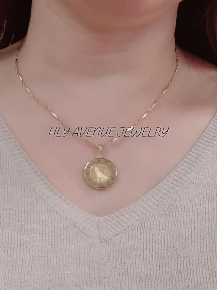 Wolf & Condor 24k/18k Japan Gold Glass Coin Pendant