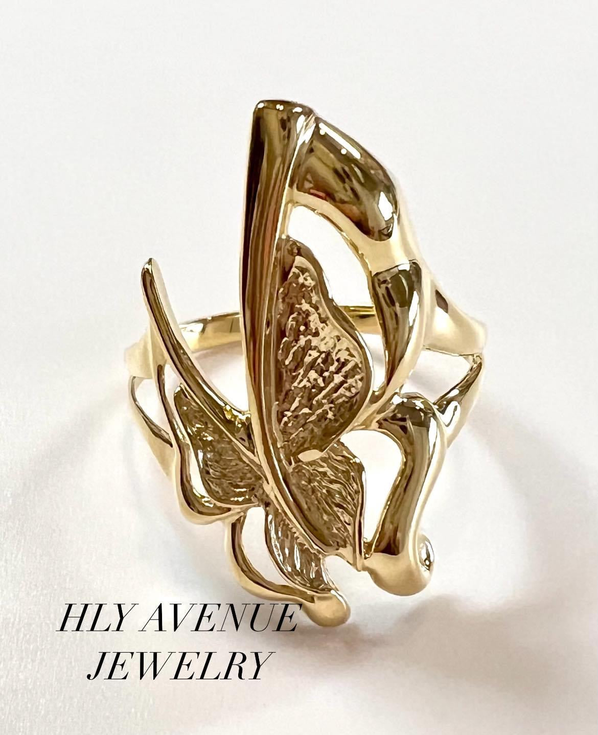 18K Japan Gold Butterfly Ring