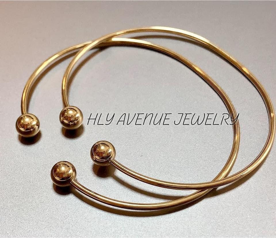 18k Japan Gold 2X6mm Ball Bangle