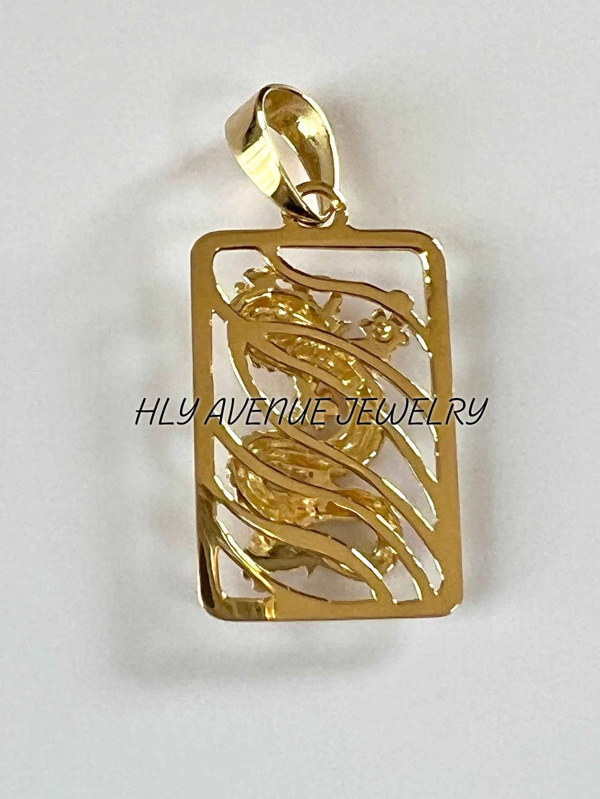 18k Dragon Pendant