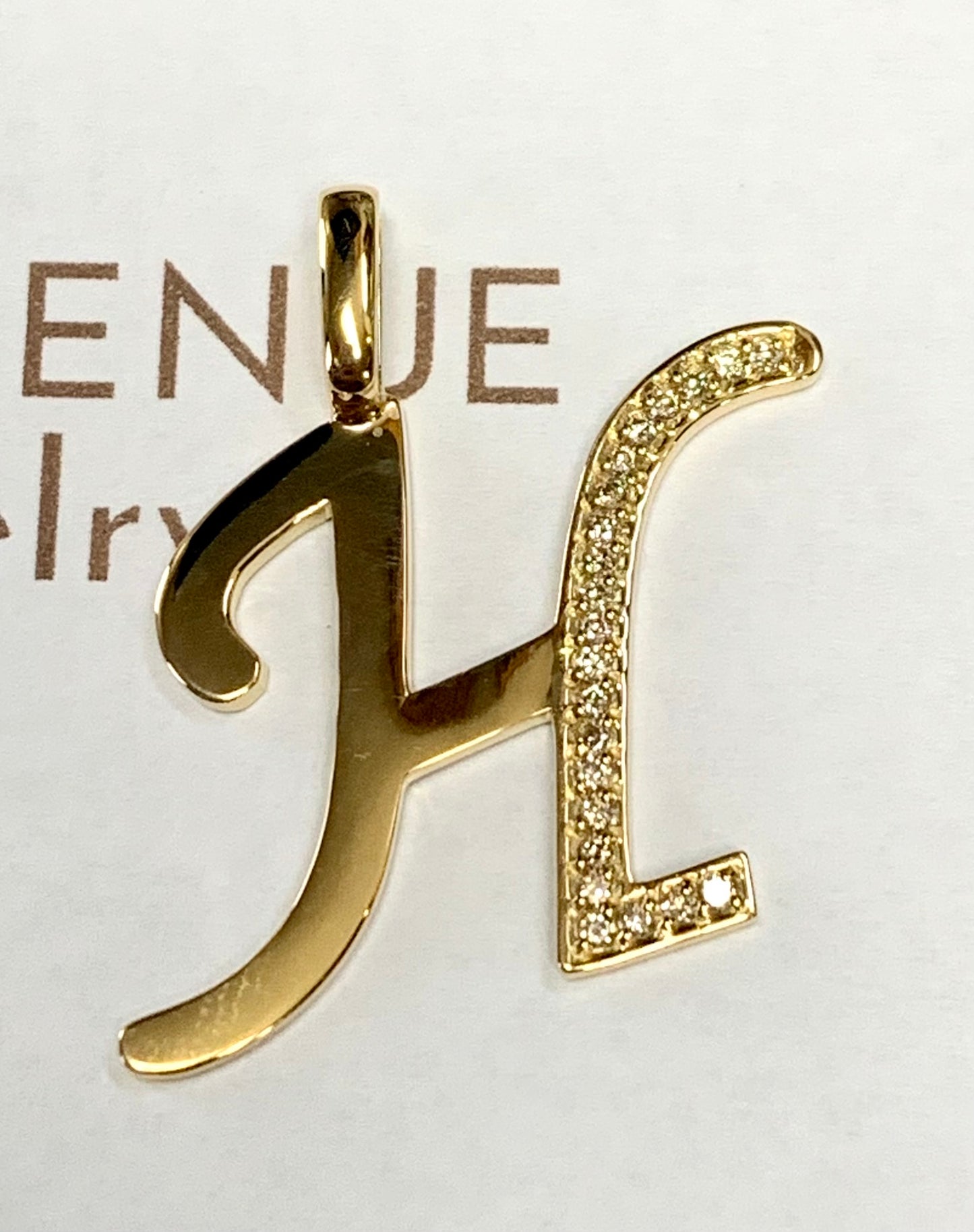 18k Gold Letter “H” Initial Pendant W/ 0.13ct. Diamonds
