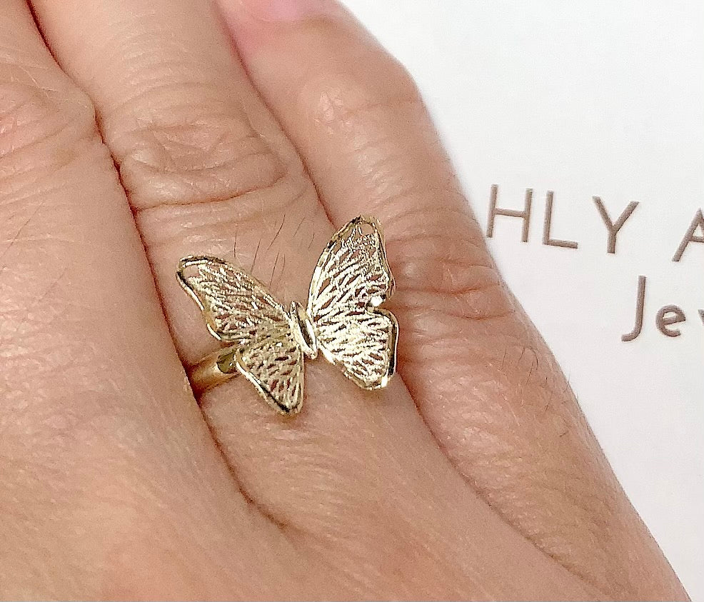 18k Japan Gold Butterfly Ring Size #12