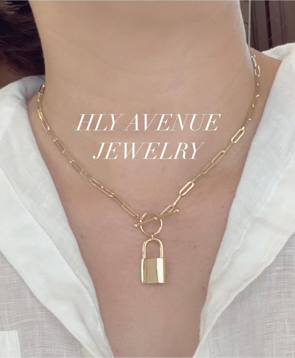 18k Japan Gold Padlock Toggle Necklace – HLY Avenue Jewelry