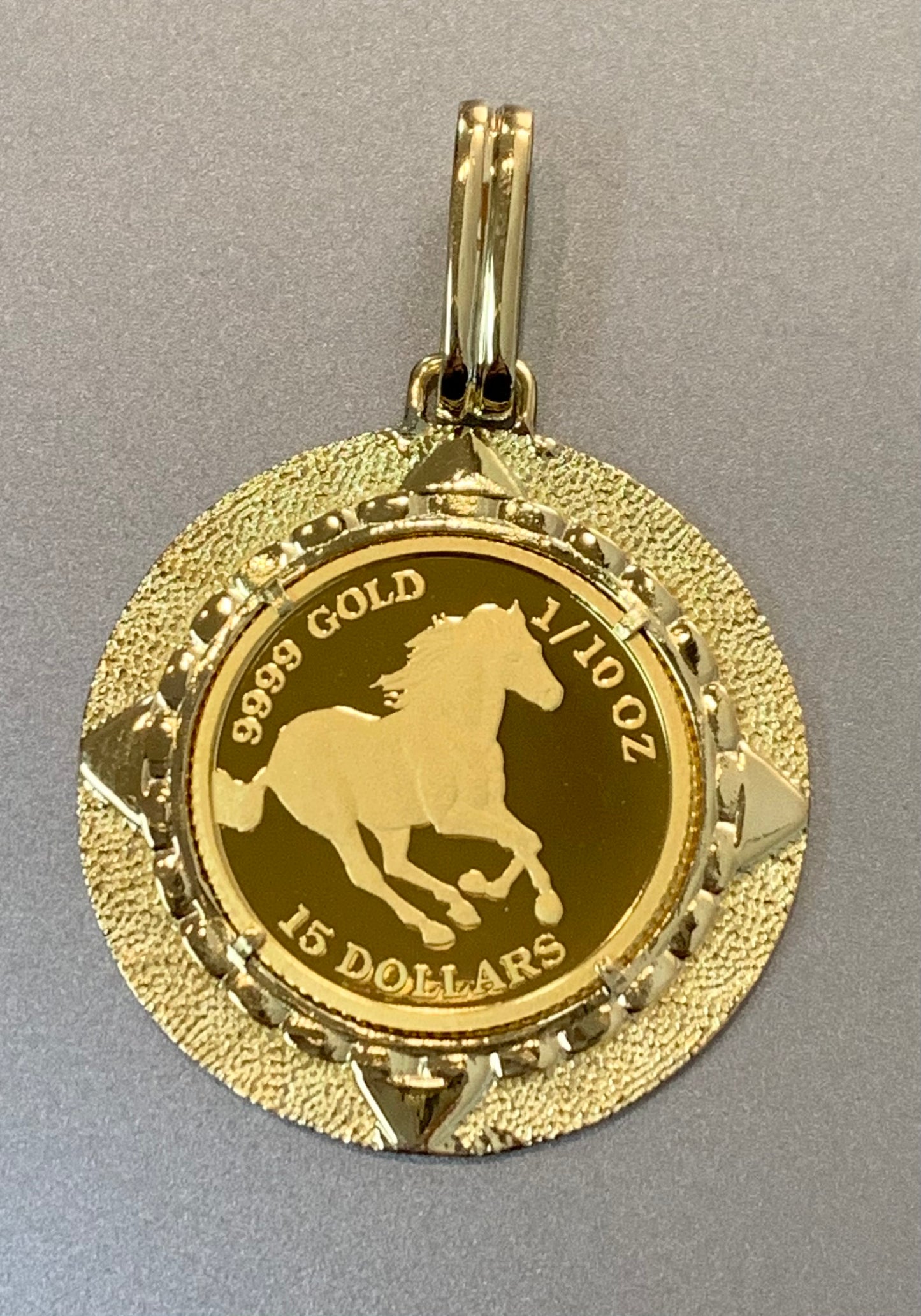 Horse/ Elizabeth 24k/18k Japan Gold Coin Pendant