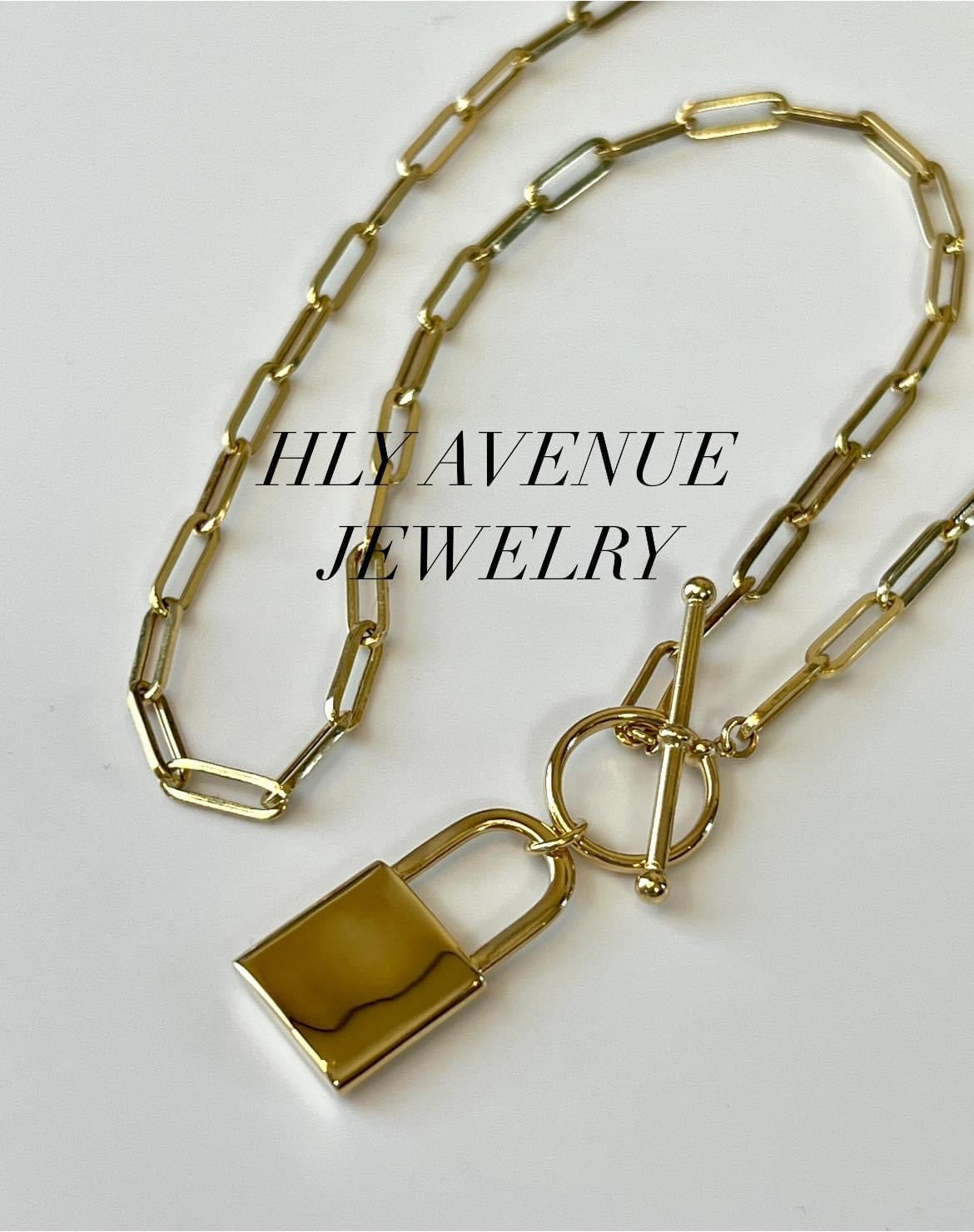 18k Japan Gold Padlock Toggle Necklace