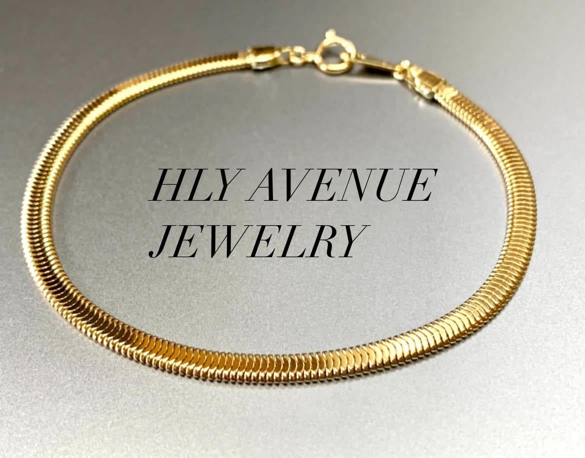 18k Japan Gold Snake Chain Bracelet