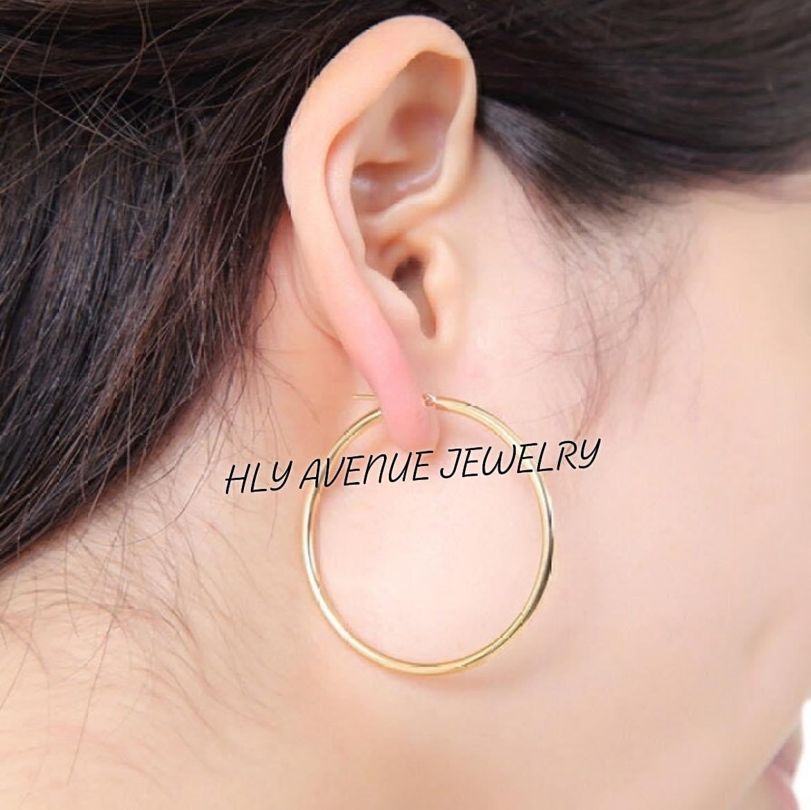 18k Yellow Gold 2x40mm Pipe Hoop Earrings
