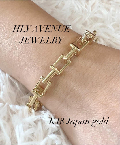 18k Japan Gold T Square Bracelet