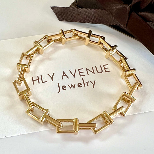 18k Japan Gold T Square Bracelet