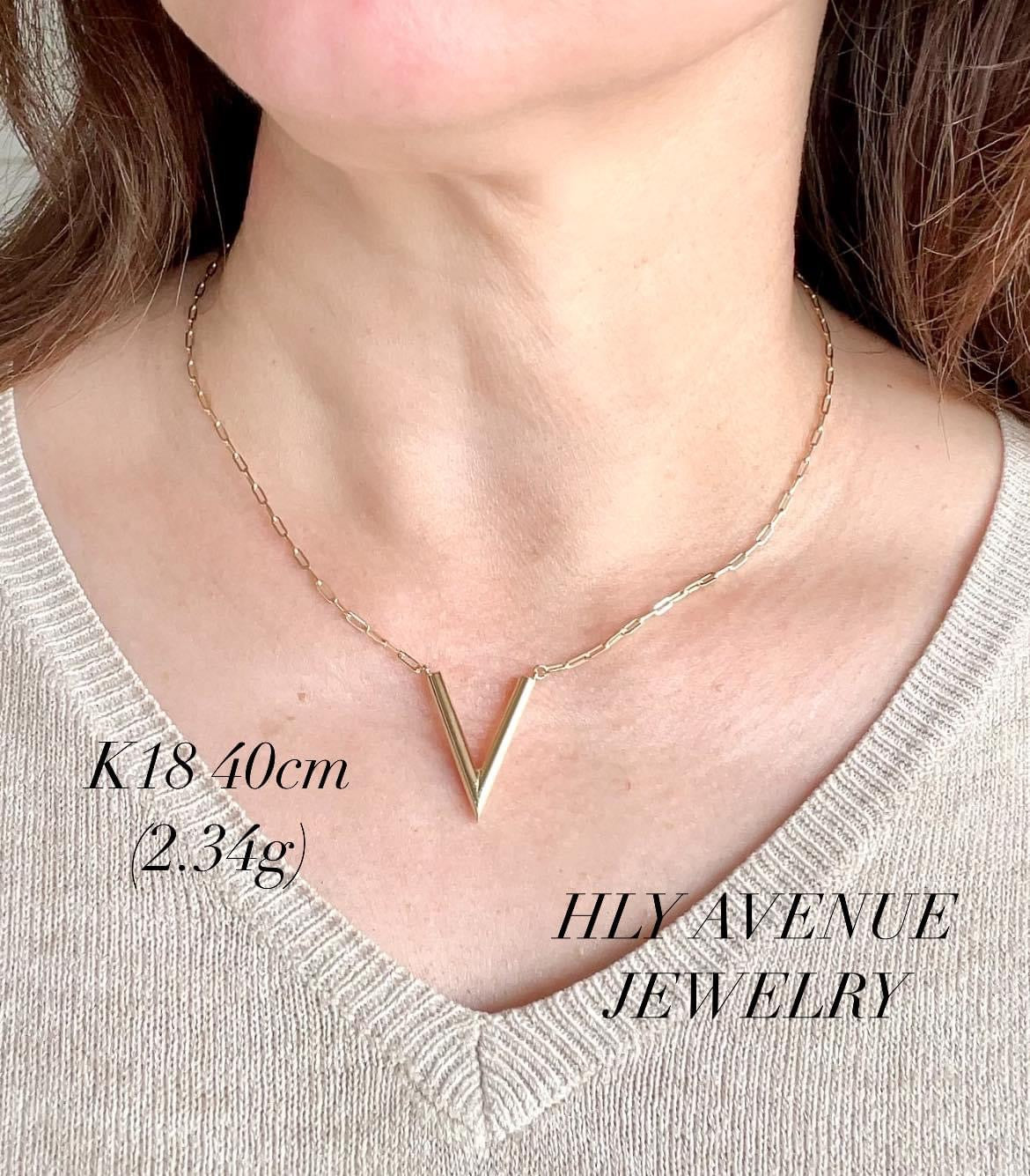 18k Japan Gold “V” Necklace – HLY Avenue Jewelry