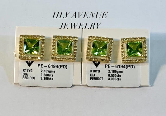 K18 YG Peridot/ Diamond Stud Earring