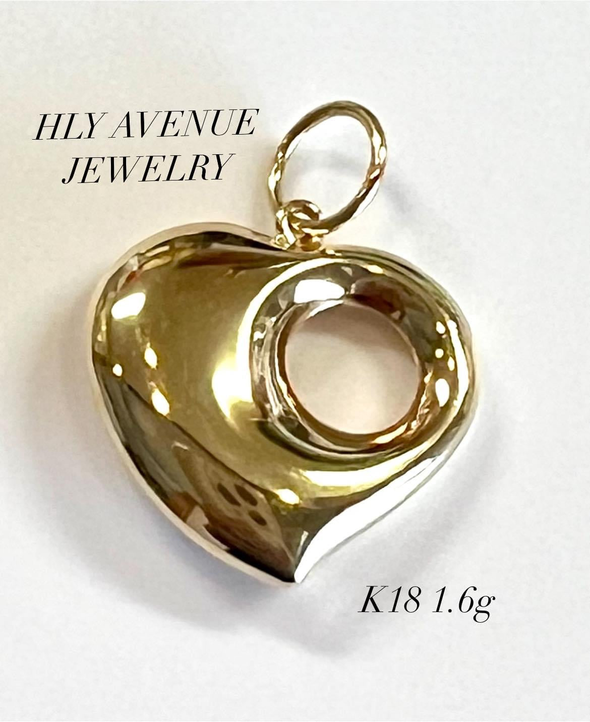 18K Japan Gold Monaca Pendant