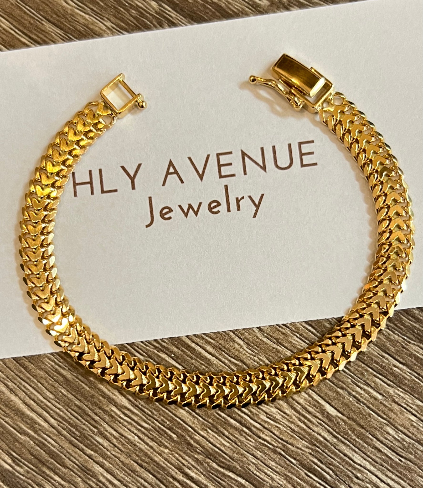 18k Japan Gold Heartbiz Bracelet – HLY Avenue Jewelry