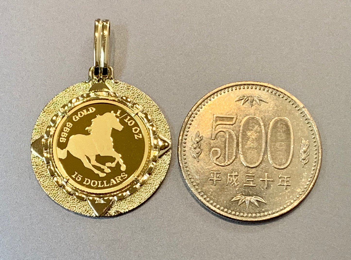 Horse/ Elizabeth 24k/18k Japan Gold Coin Pendant