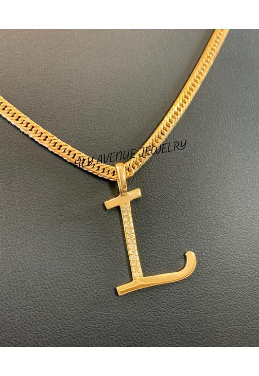 18k With Diamond Initial Pendant