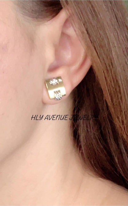 18k “H” WG/YG Combination Stud Earrings
