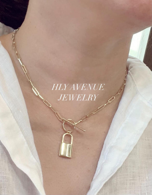 18k Japan Gold Padlock Toggle Necklace