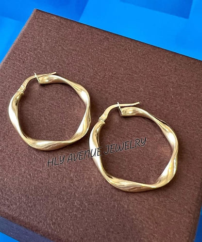 18k Japan Gold Twisted Hoop Earrings