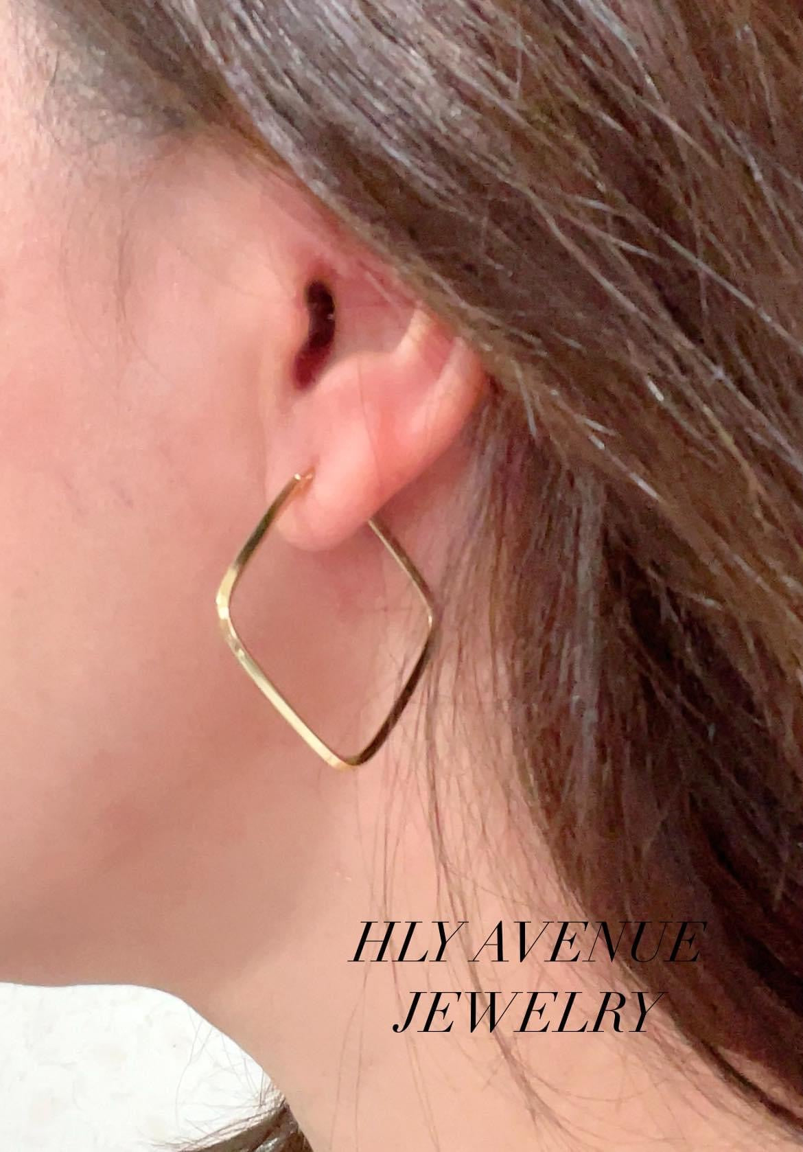 18K Japan Gold Square Hoop Earrings